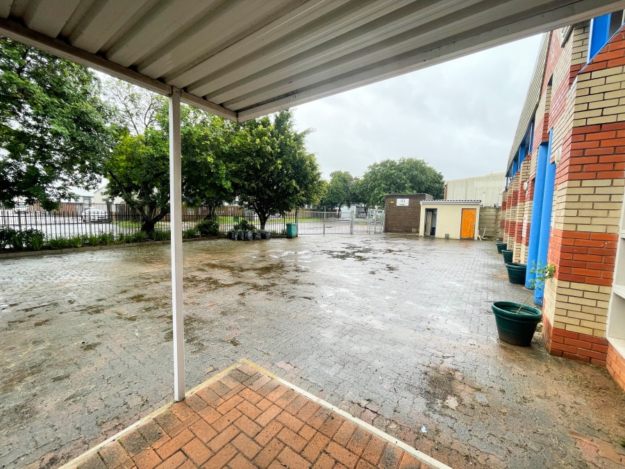 To Let commercial Property for Rent in Springfield KwaZulu-Natal