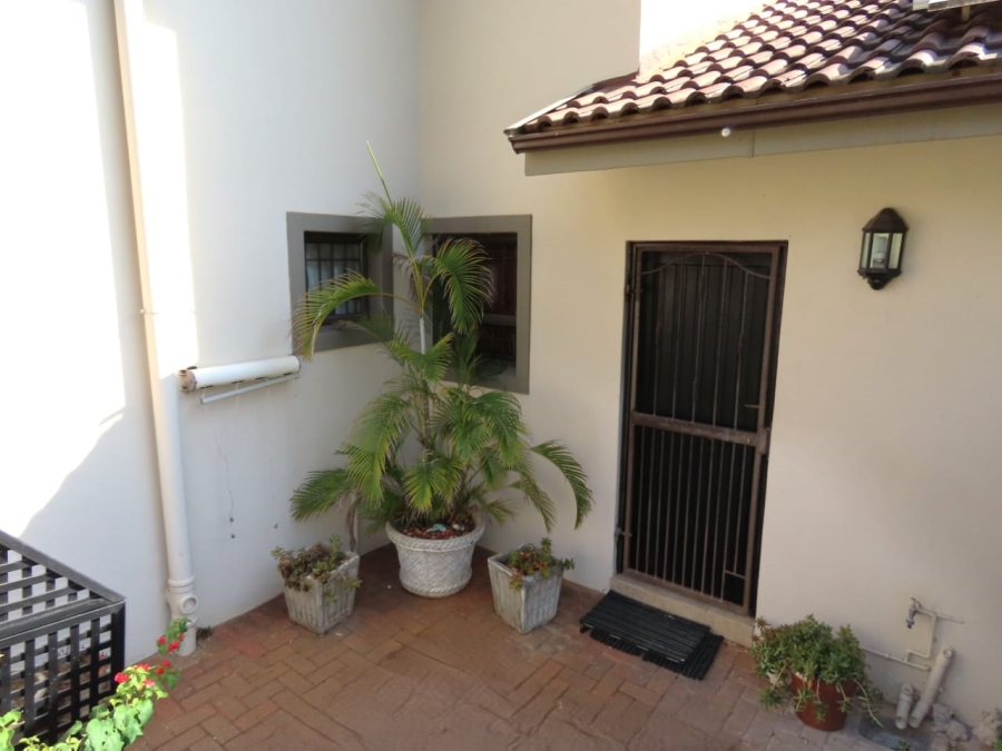 To Let 3 Bedroom Property for Rent in Seaward Estate KwaZulu-Natal