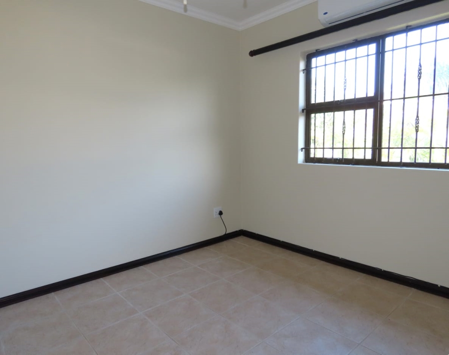 To Let 3 Bedroom Property for Rent in Seaward Estate KwaZulu-Natal