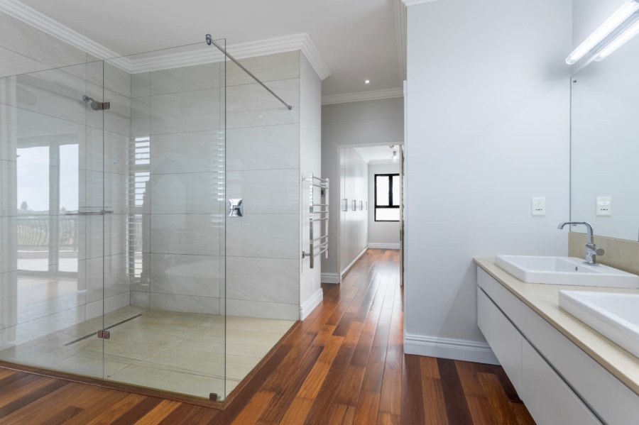 6 Bedroom Property for Sale in Ballitoville KwaZulu-Natal