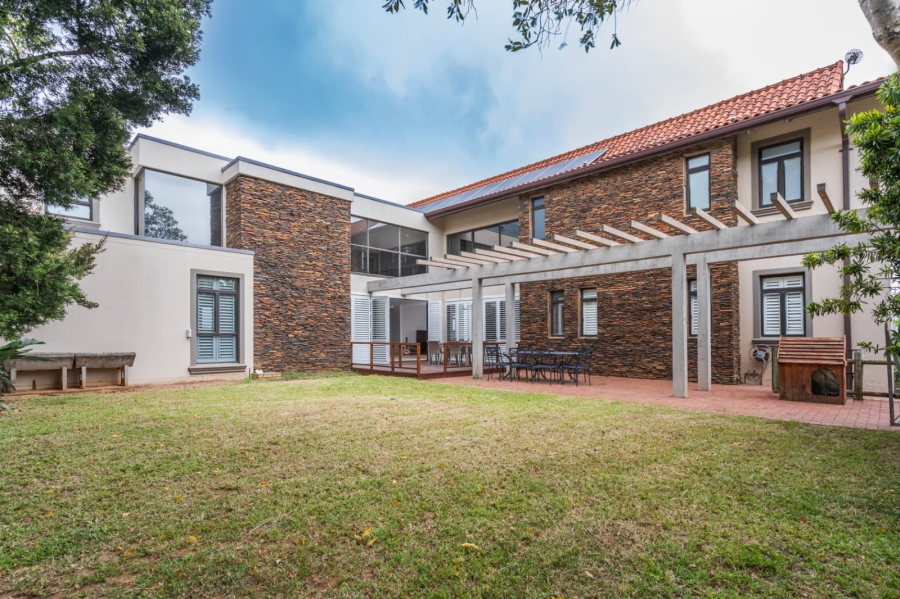 6 Bedroom Property for Sale in Ballitoville KwaZulu-Natal