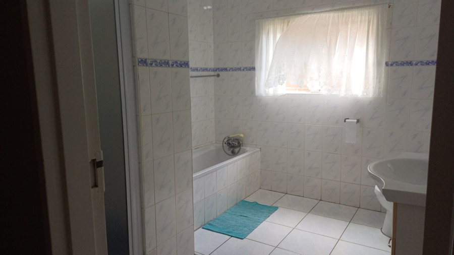 4 Bedroom Property for Sale in Eastwood KwaZulu-Natal