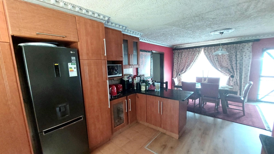 3 Bedroom Property for Sale in Chase Valley KwaZulu-Natal