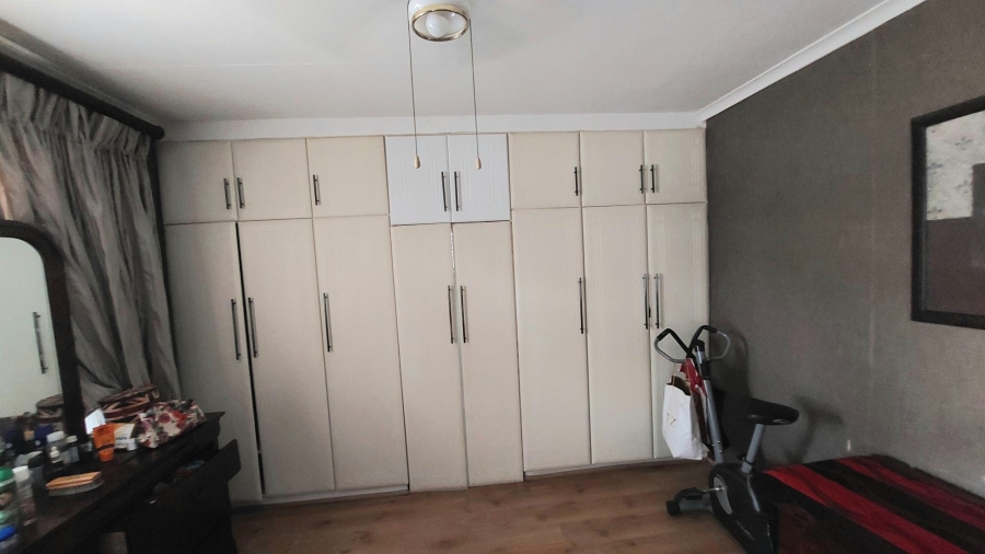 3 Bedroom Property for Sale in Chase Valley KwaZulu-Natal