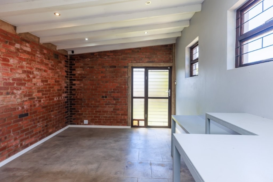 3 Bedroom Property for Sale in Glenwood KwaZulu-Natal