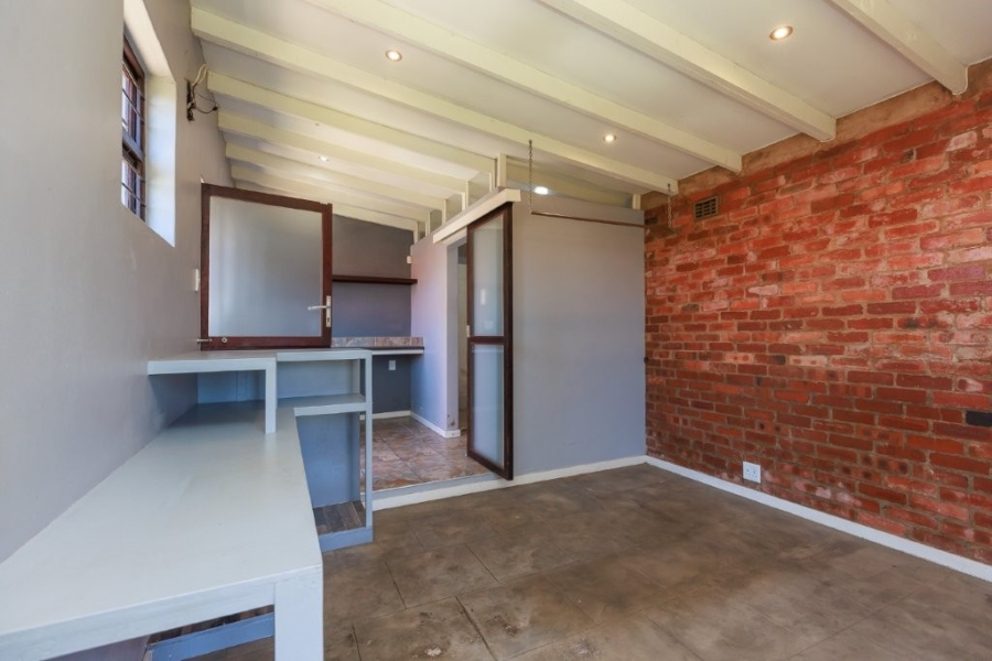 3 Bedroom Property for Sale in Glenwood KwaZulu-Natal