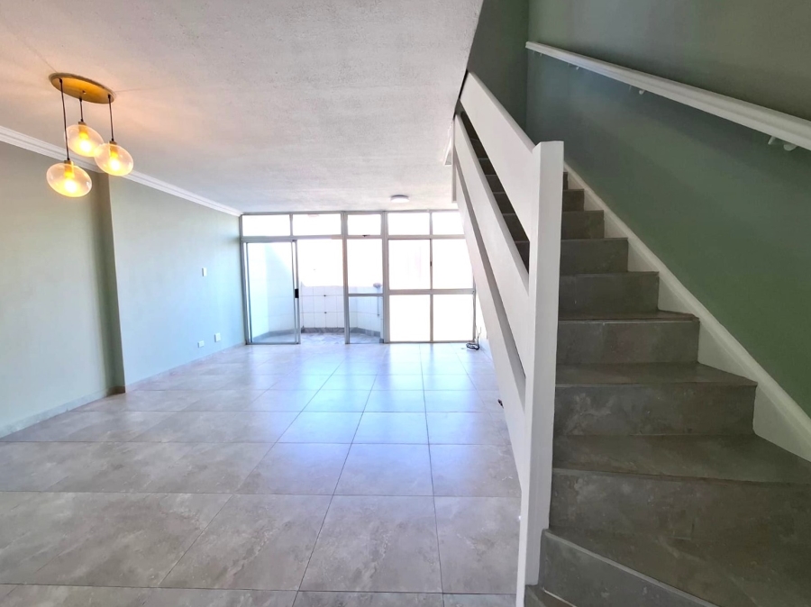 To Let 2 Bedroom Property for Rent in South Beach KwaZulu-Natal