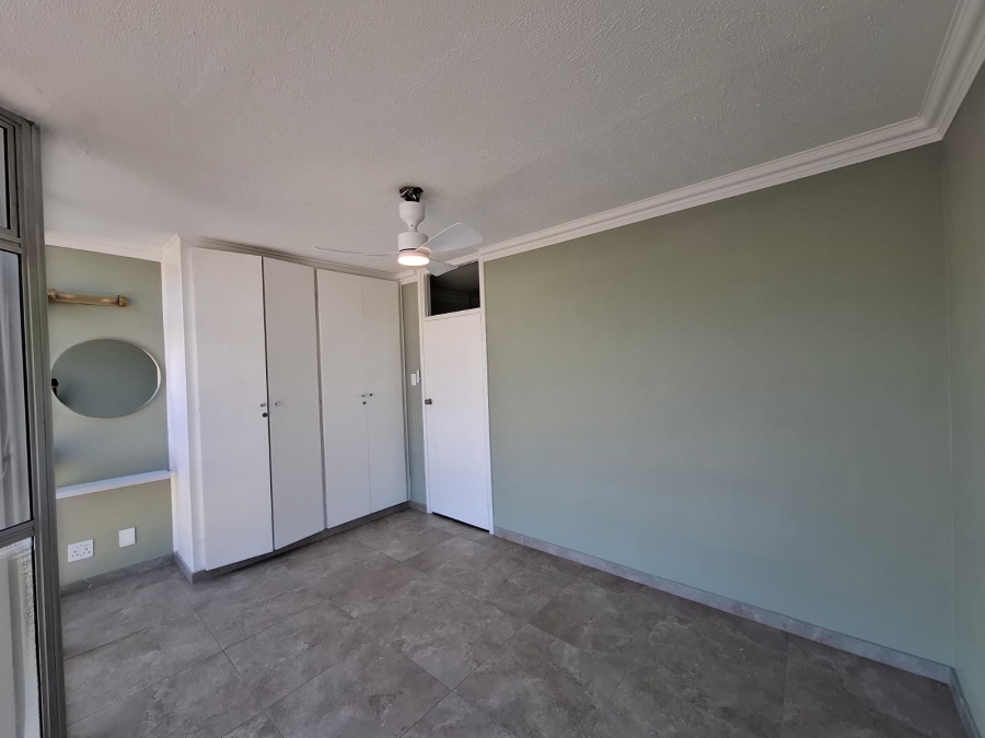 To Let 2 Bedroom Property for Rent in South Beach KwaZulu-Natal
