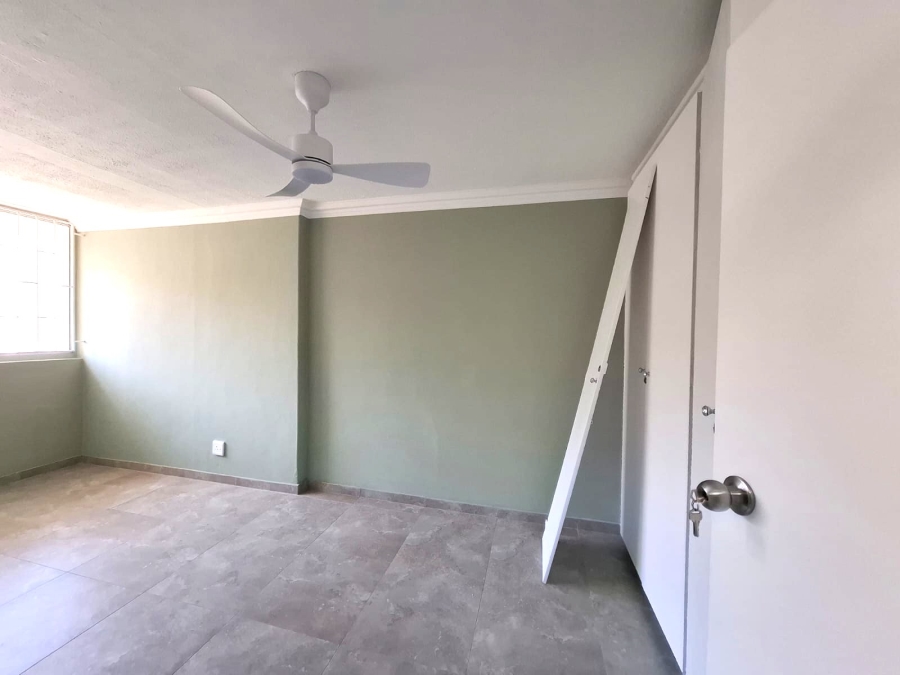 To Let 2 Bedroom Property for Rent in South Beach KwaZulu-Natal