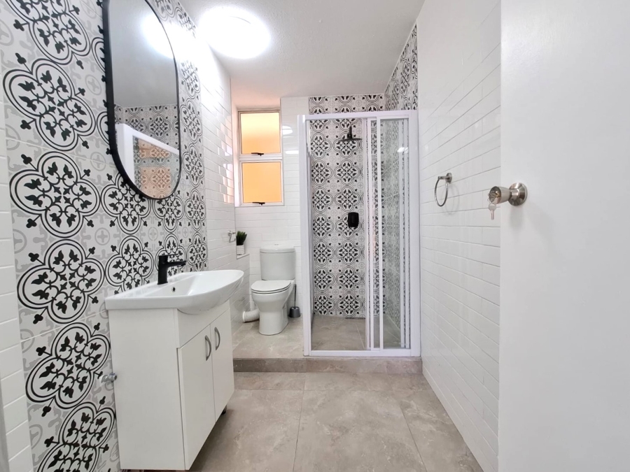 To Let 2 Bedroom Property for Rent in South Beach KwaZulu-Natal