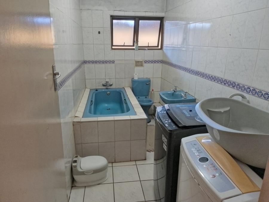 4 Bedroom Property for Sale in Bonela KwaZulu-Natal