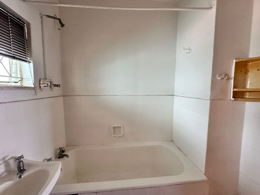 1 Bedroom Property for Sale in Morningside KwaZulu-Natal