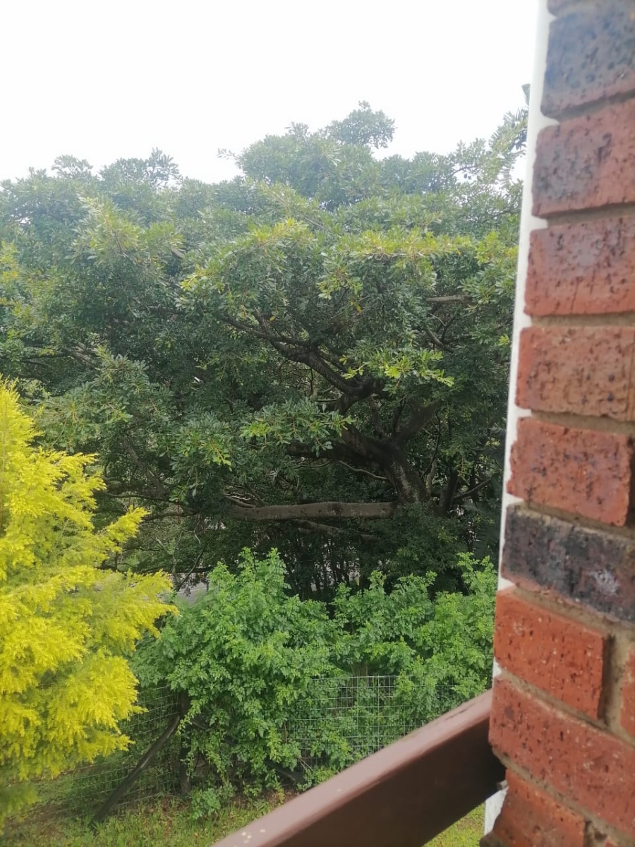 To Let 2 Bedroom Property for Rent in Dawncliffe KwaZulu-Natal