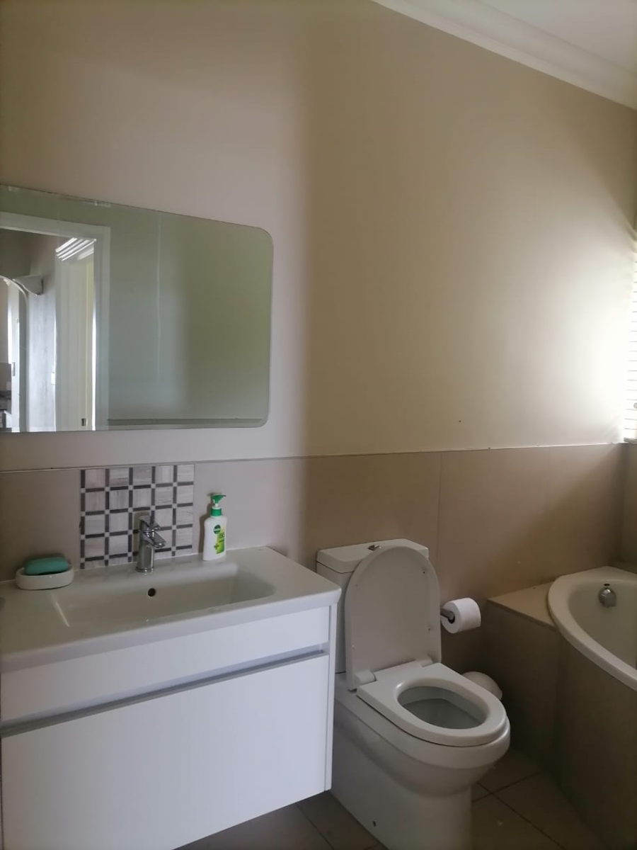 To Let 2 Bedroom Property for Rent in Dawncliffe KwaZulu-Natal