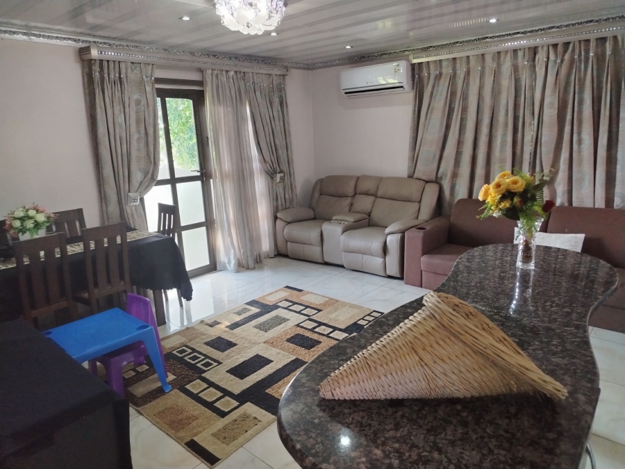 2 Bedroom Property for Sale in Bellair KwaZulu-Natal