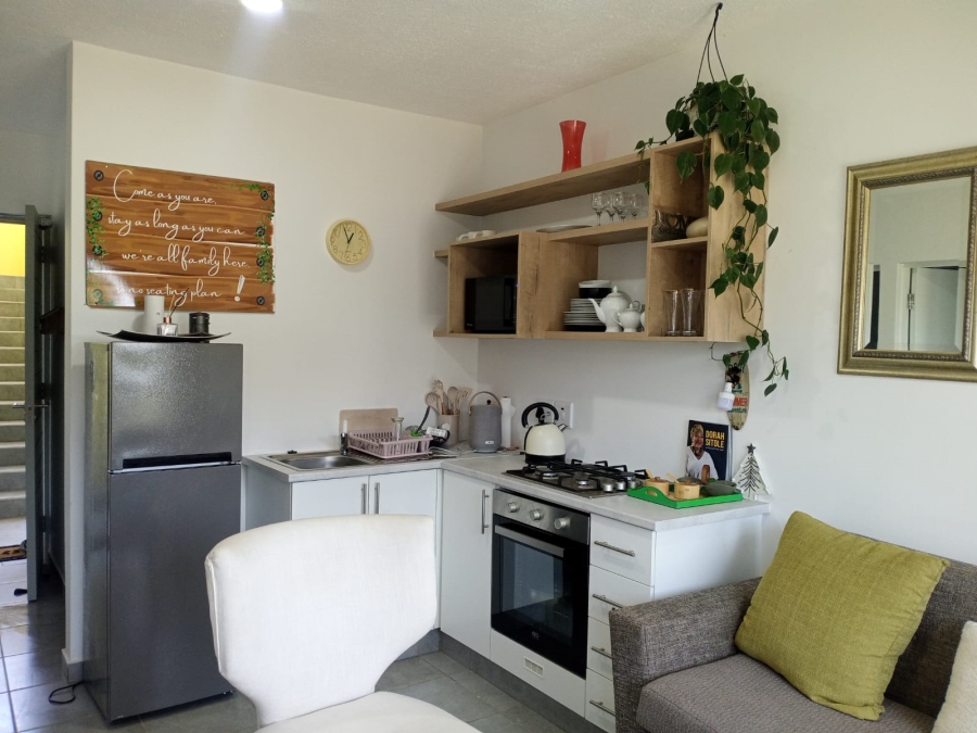 To Let 2 Bedroom Property for Rent in Sheffield Beach KwaZulu-Natal