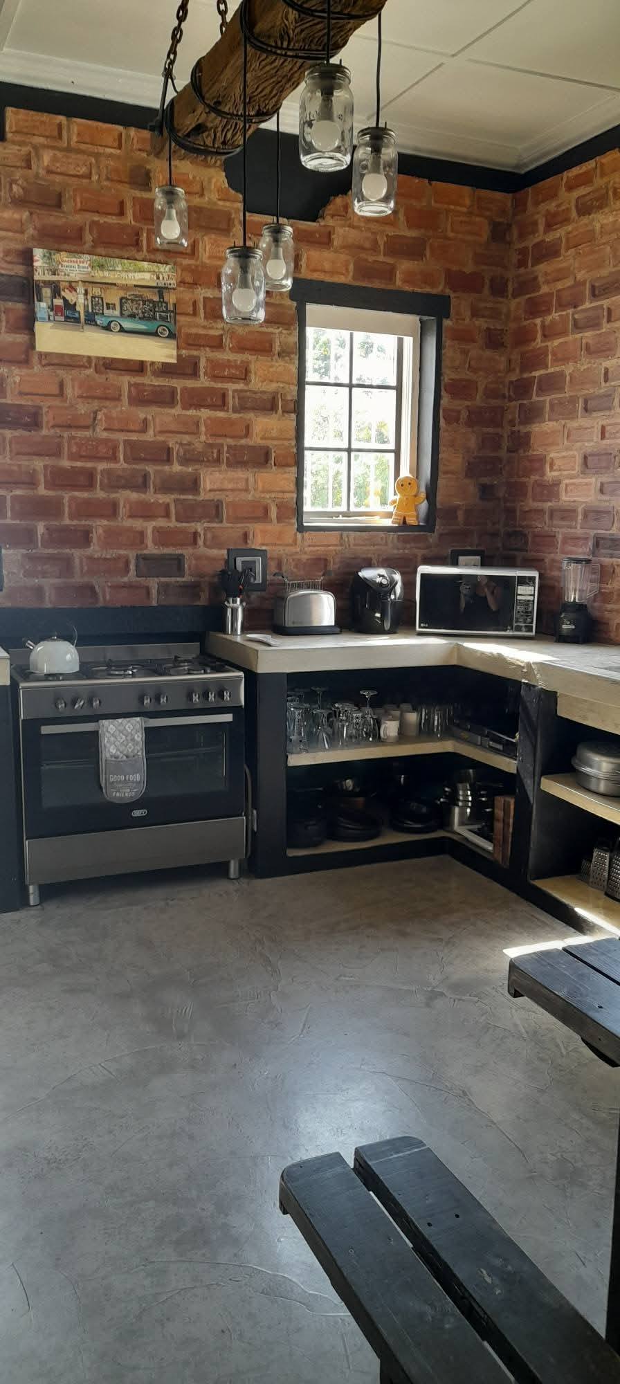 6 Bedroom Property for Sale in Lower Illovo KwaZulu-Natal