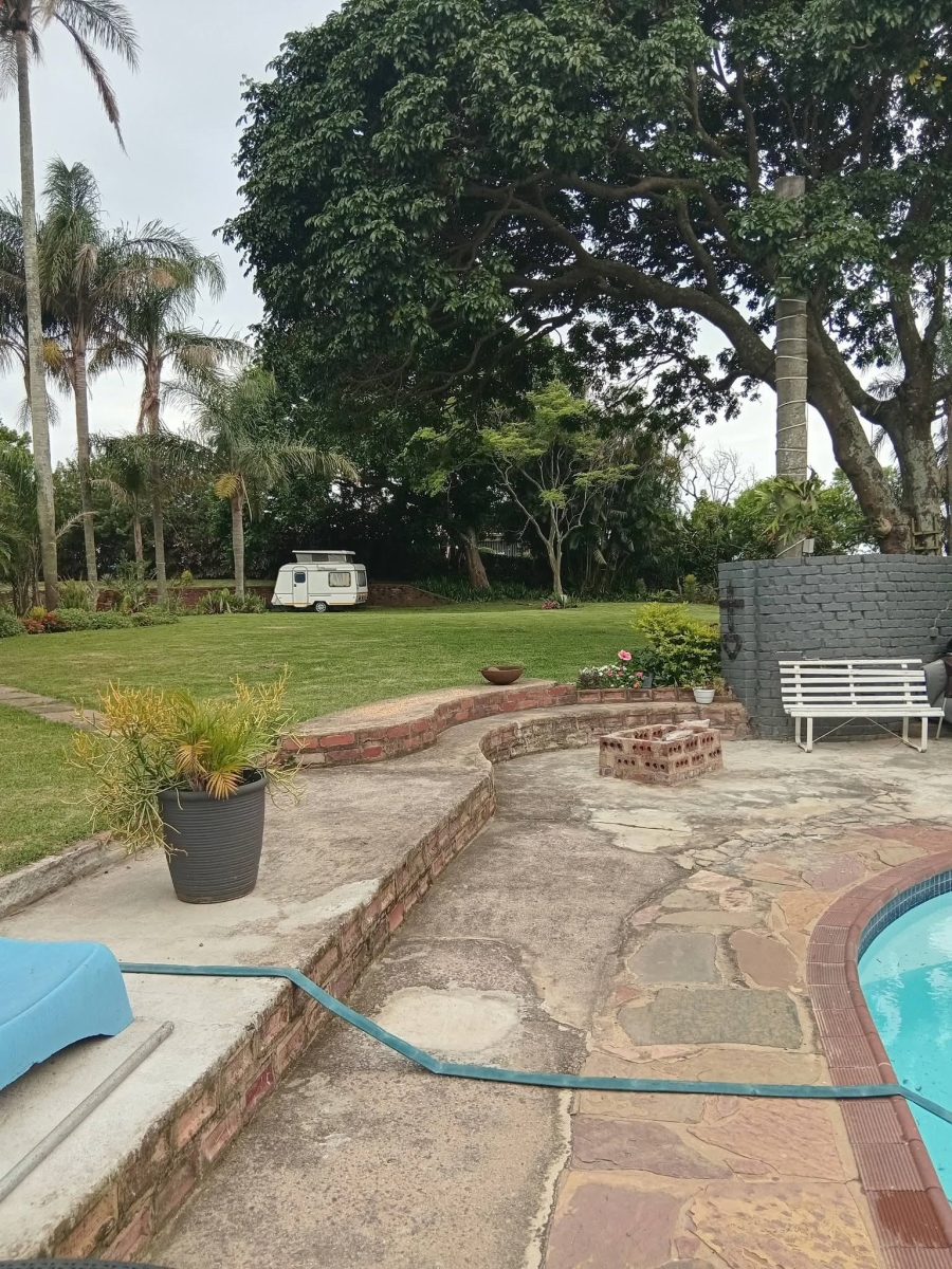 6 Bedroom Property for Sale in Lower Illovo KwaZulu-Natal