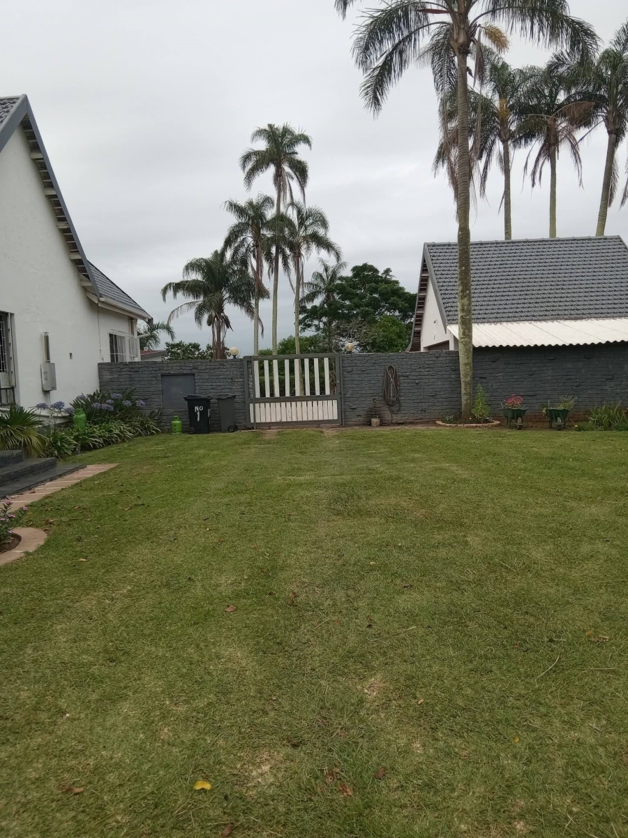 6 Bedroom Property for Sale in Lower Illovo KwaZulu-Natal
