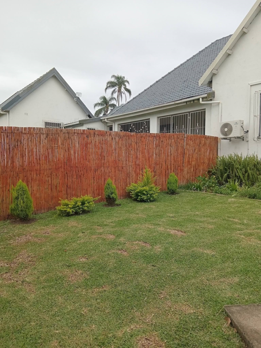 6 Bedroom Property for Sale in Lower Illovo KwaZulu-Natal