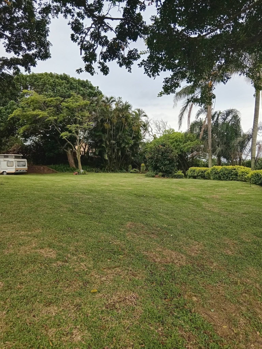 6 Bedroom Property for Sale in Lower Illovo KwaZulu-Natal