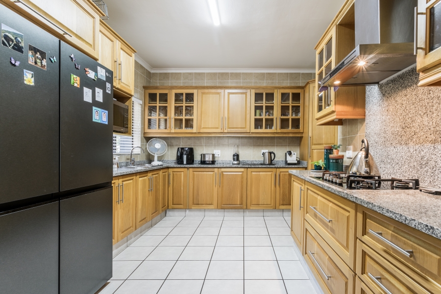 3 Bedroom Property for Sale in Deepdale KwaZulu-Natal