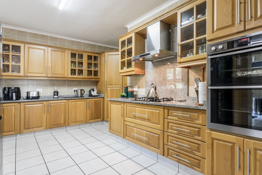 3 Bedroom Property for Sale in Deepdale KwaZulu-Natal