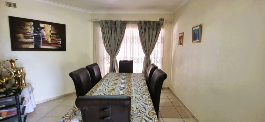 4 Bedroom Property for Sale in Nyala Park KwaZulu-Natal