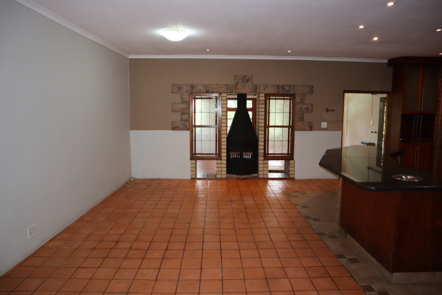To Let 4 Bedroom Property for Rent in Hatton Estate KwaZulu-Natal
