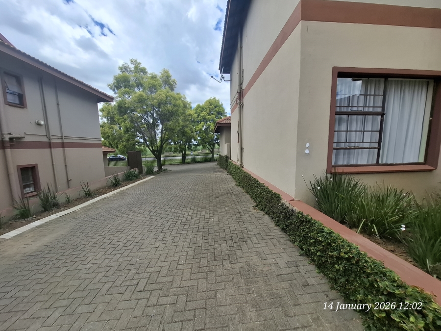 2 Bedroom Property for Sale in Pioneer Park KwaZulu-Natal