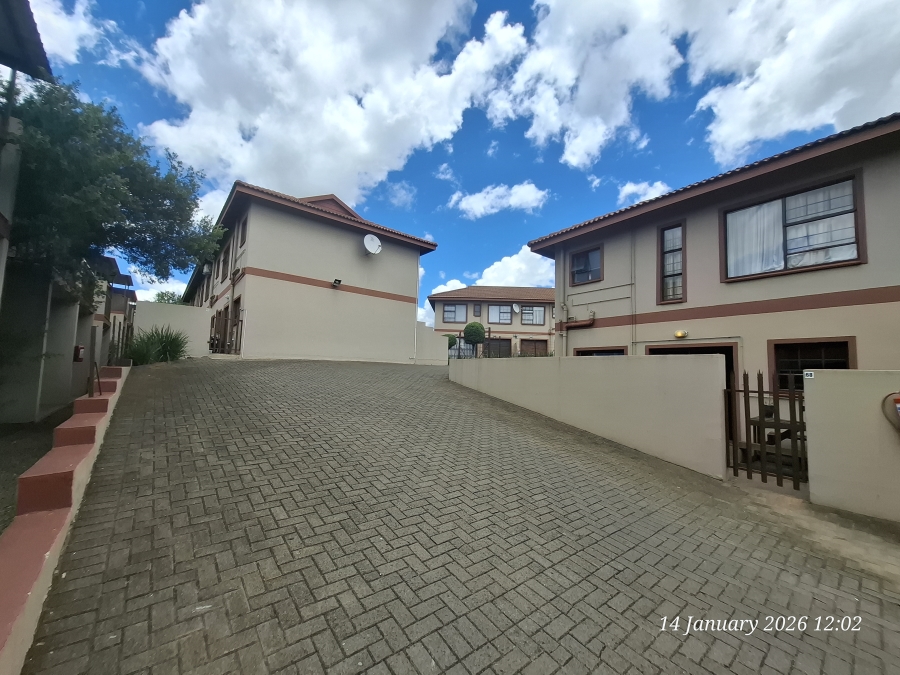 2 Bedroom Property for Sale in Pioneer Park KwaZulu-Natal