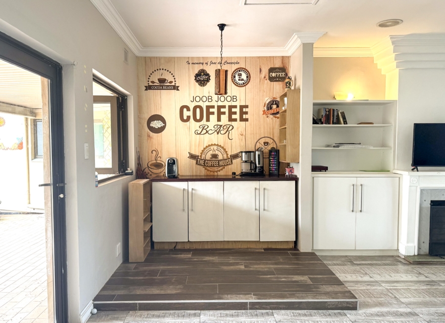 4 Bedroom Property for Sale in Scottburgh South KwaZulu-Natal