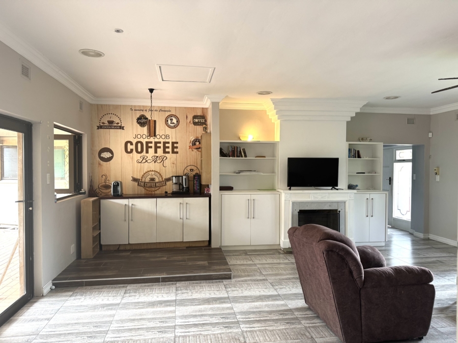 4 Bedroom Property for Sale in Scottburgh South KwaZulu-Natal