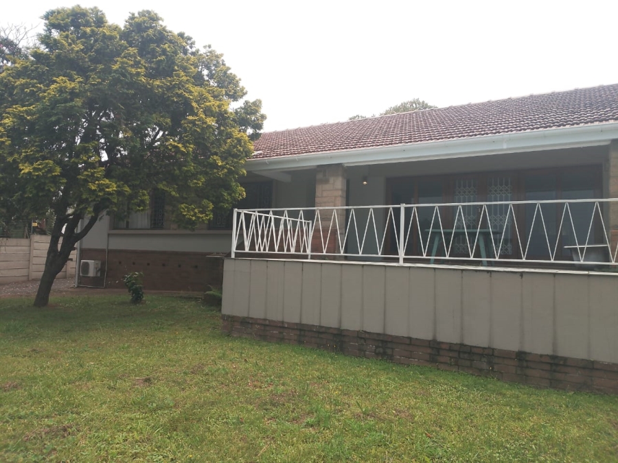4 Bedroom Property for Sale in Glenmore KwaZulu-Natal