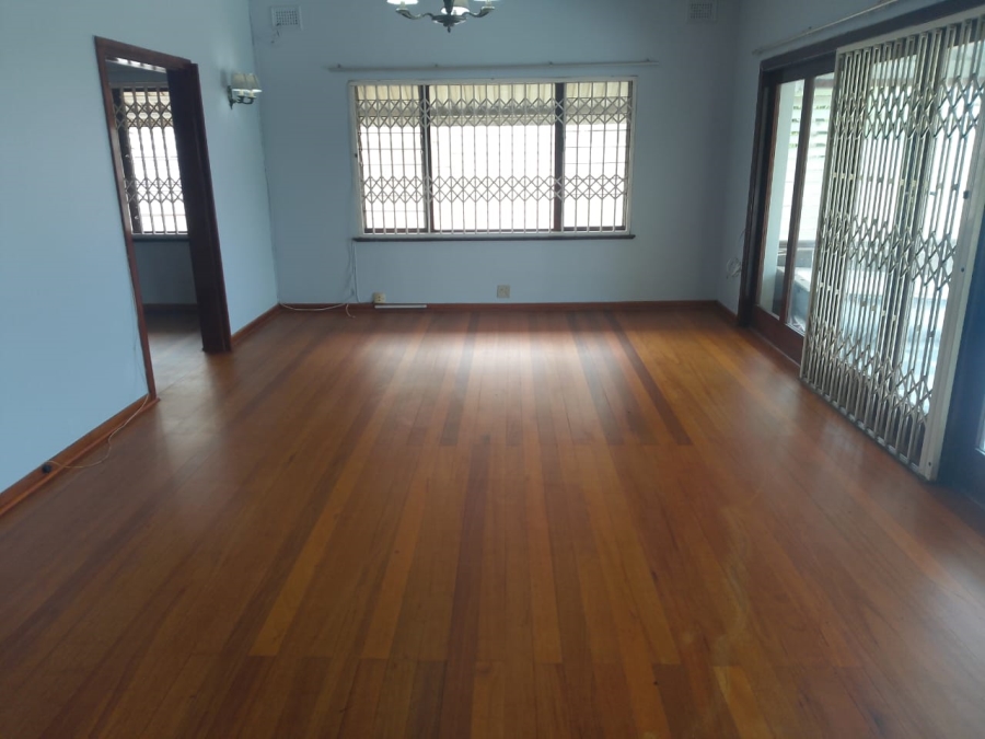 4 Bedroom Property for Sale in Glenmore KwaZulu-Natal