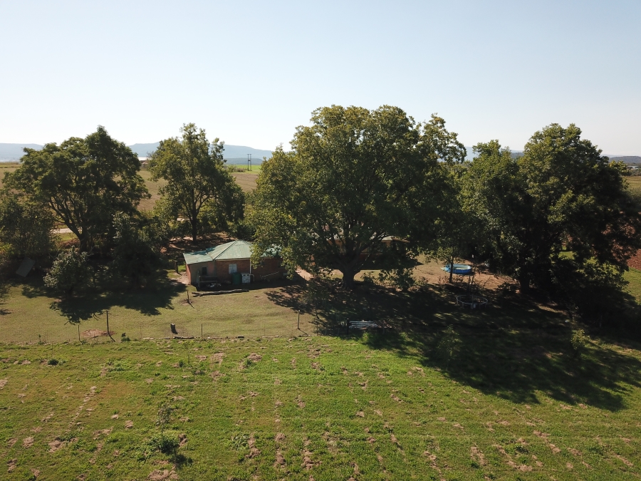 6 Bedroom Property for Sale in Weenen KwaZulu-Natal