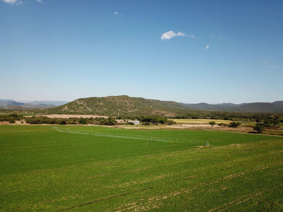 6 Bedroom Property for Sale in Weenen KwaZulu-Natal