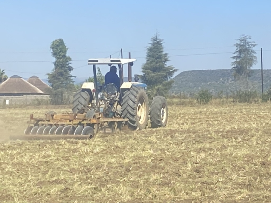 8 Bedroom Property for Sale in Weenen KwaZulu-Natal