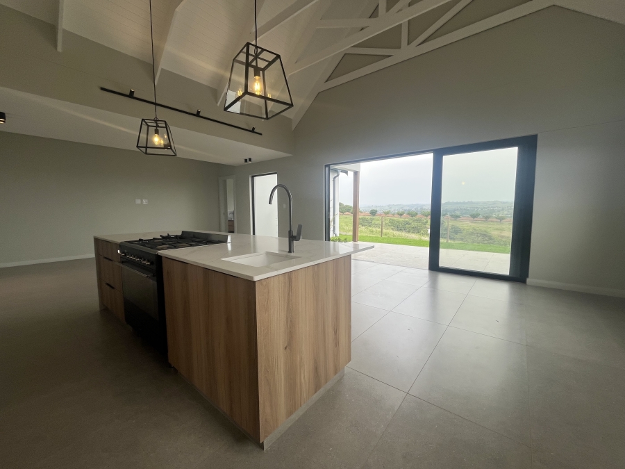 To Let 4 Bedroom Property for Rent in Springvale Country Estate KwaZulu-Natal