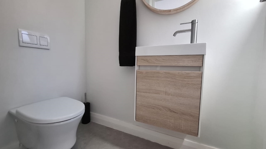 3 Bedroom Property for Sale in Sheffield Beach KwaZulu-Natal