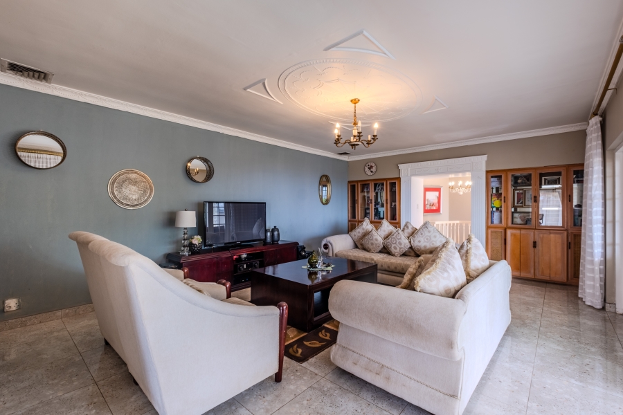 5 Bedroom Property for Sale in La Lucia KwaZulu-Natal