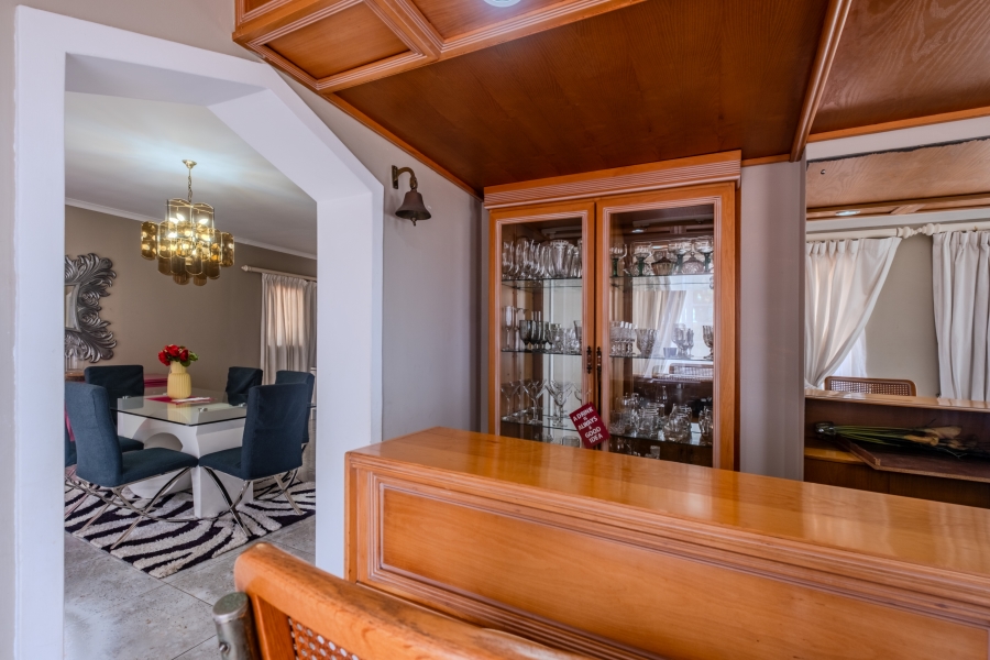 5 Bedroom Property for Sale in La Lucia KwaZulu-Natal