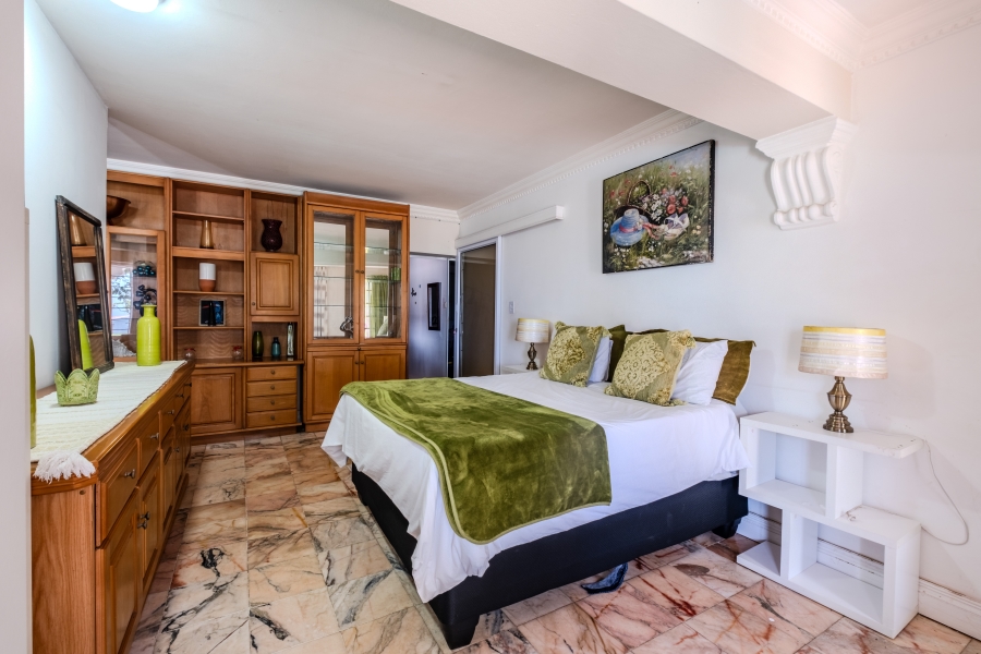 5 Bedroom Property for Sale in La Lucia KwaZulu-Natal