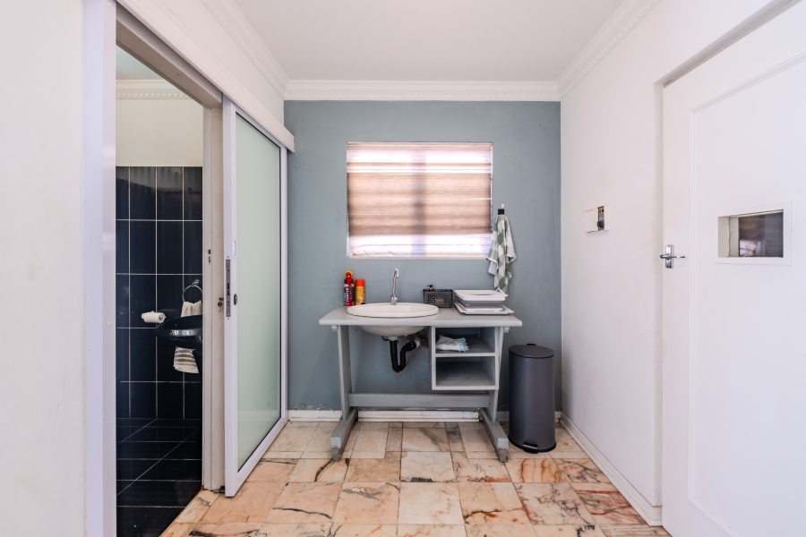 5 Bedroom Property for Sale in La Lucia KwaZulu-Natal