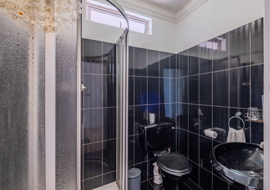 5 Bedroom Property for Sale in La Lucia KwaZulu-Natal