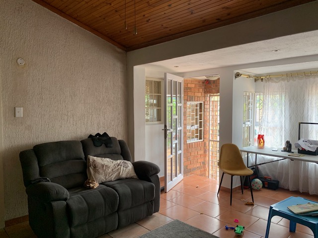 5 Bedroom Property for Sale in Shallcross KwaZulu-Natal