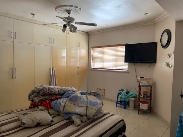 5 Bedroom Property for Sale in Shallcross KwaZulu-Natal