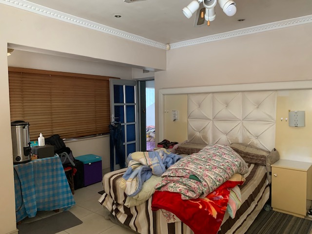 5 Bedroom Property for Sale in Shallcross KwaZulu-Natal