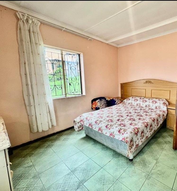 4 Bedroom Property for Sale in Raisethorpe KwaZulu-Natal