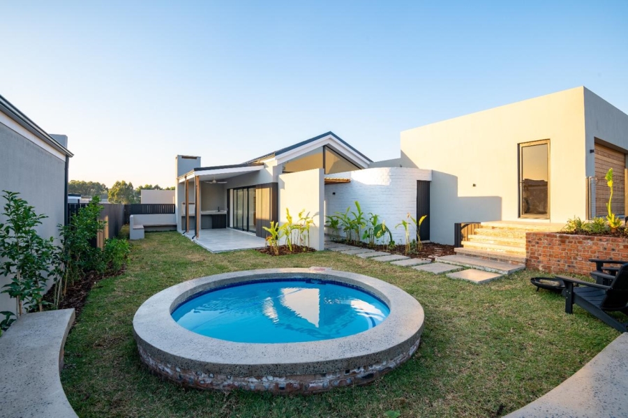 4 Bedroom Property for Sale in Elaleni Coastal Forest Estate KwaZulu-Natal